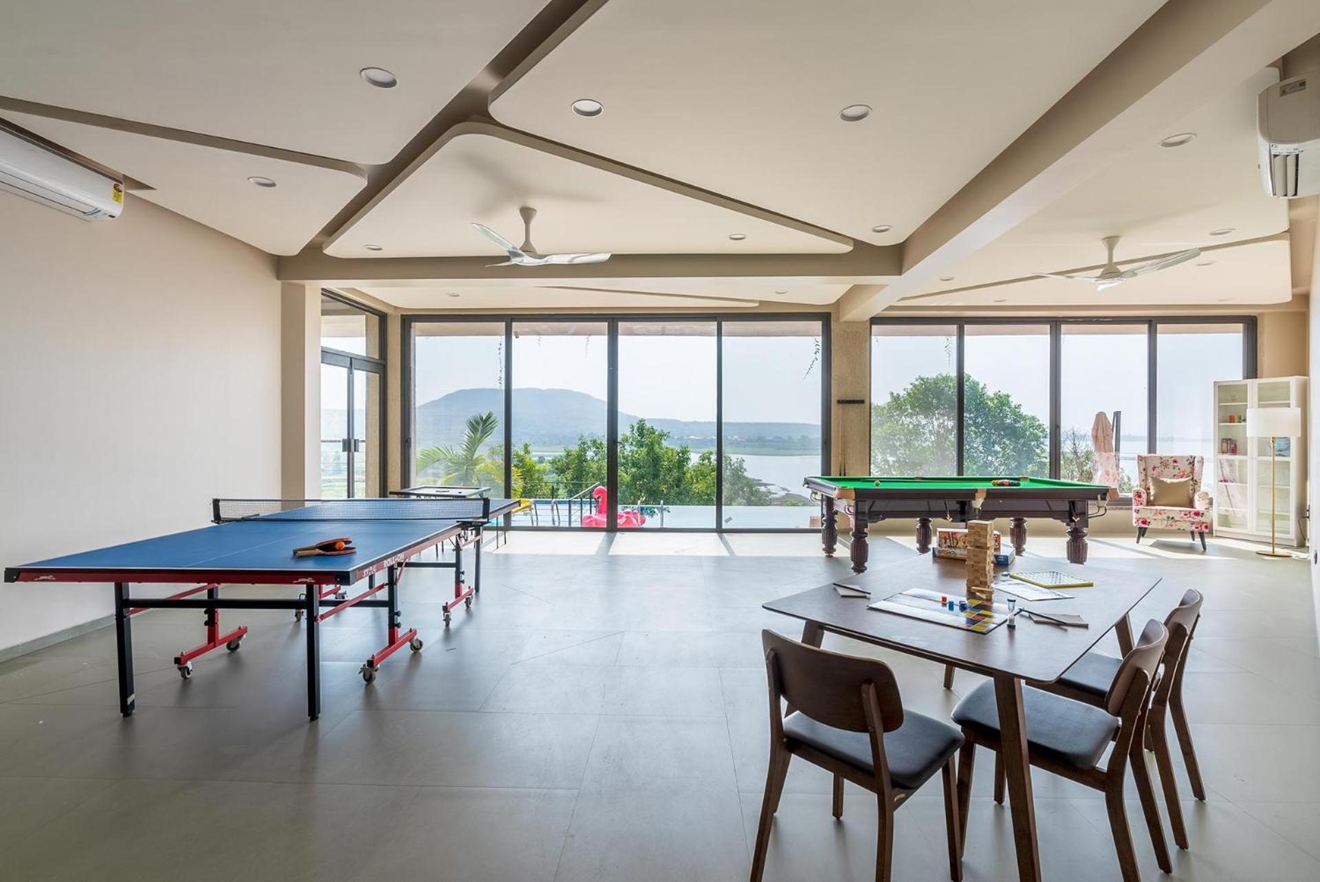 Pearl Lakeview Mansion By Stayvista - Lakeside Villa With Infinity Pool, Jacuzzi, In-House Theatre & Games Room Igatpuri Eksteriør bilde